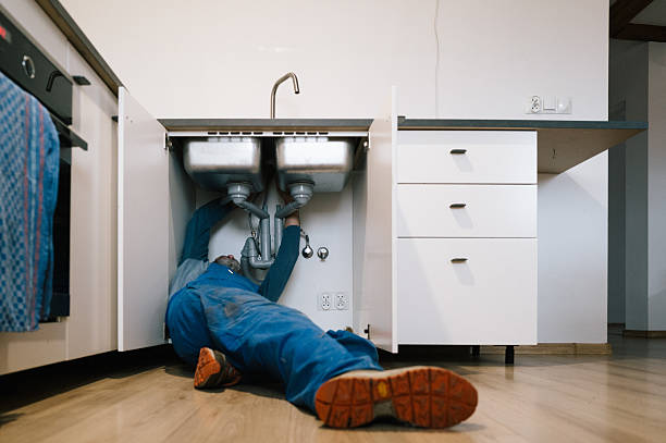 Professional Drain Cleaning technician working in Harsens Island, MI